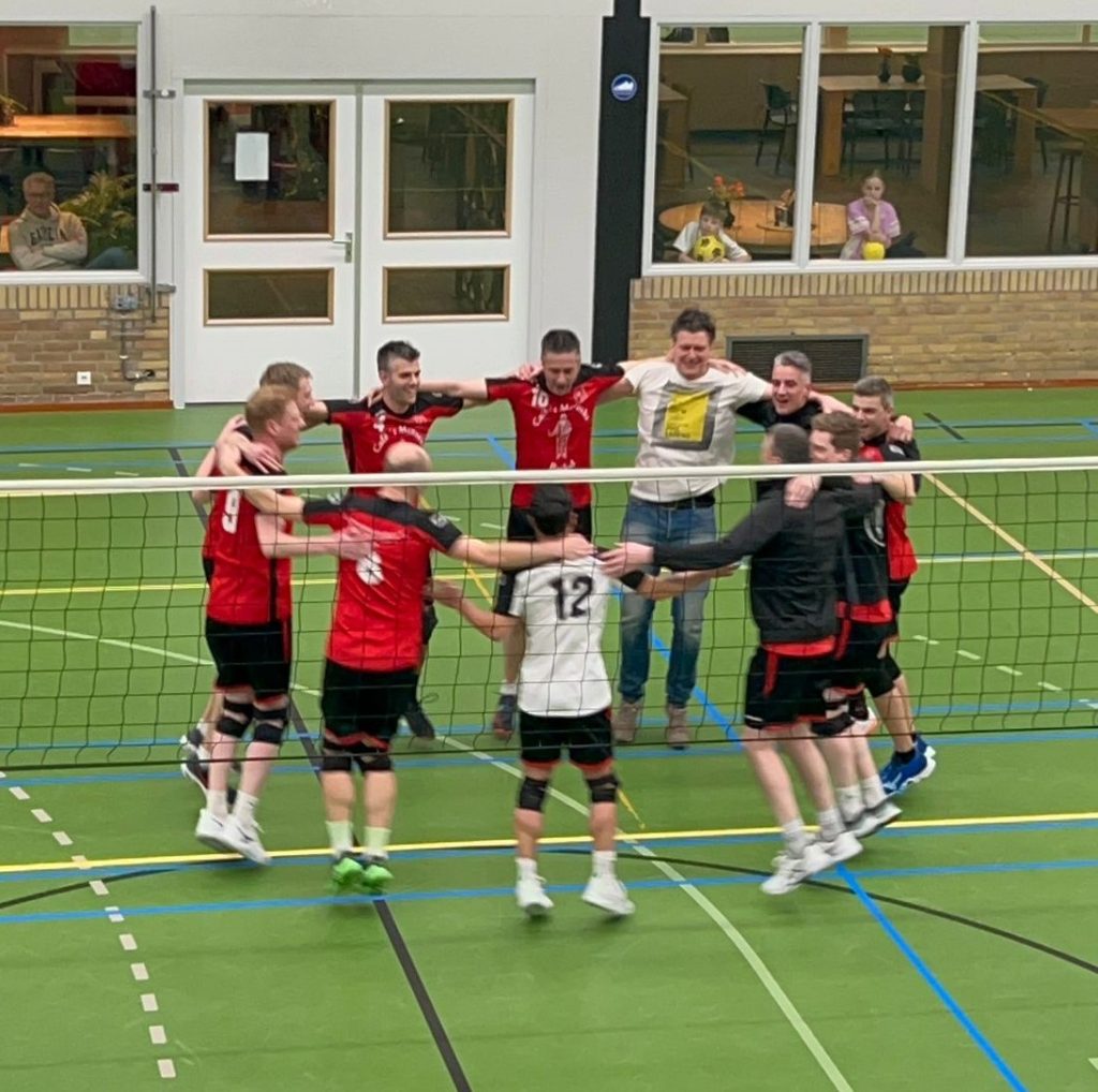 Heren 1 boekt klinkende overwinning op de nummer 2